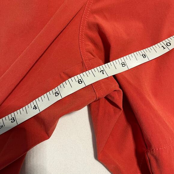 Marine layer 6” casual elastic waist shorts in vibrant red men’s size large - Picture 3 of 8